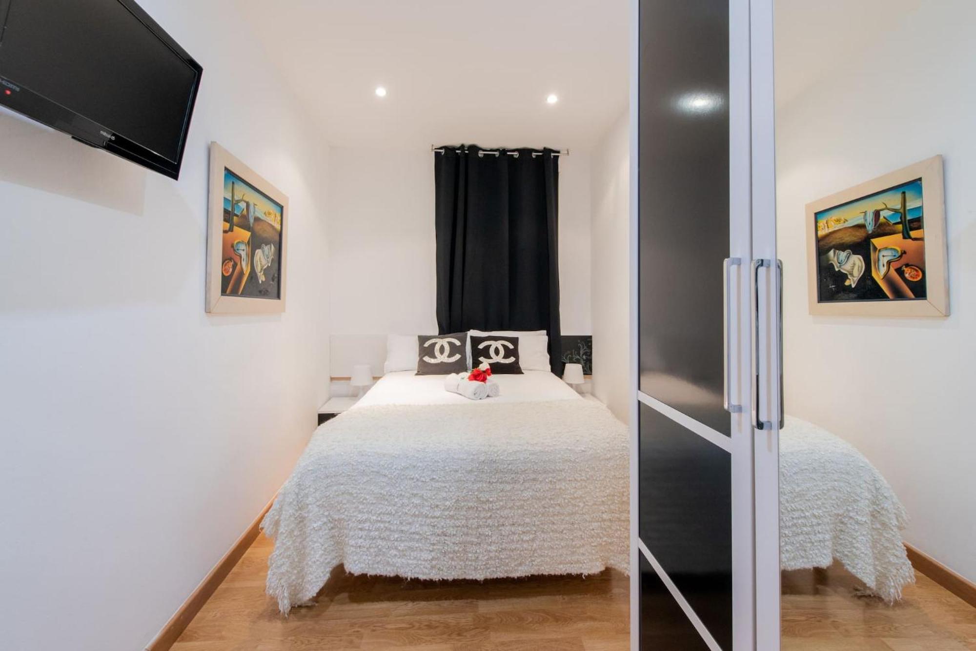 Apartamentos Day Madrid San Antonio Centro Gran Via Sol Malasana Exteriér fotografie