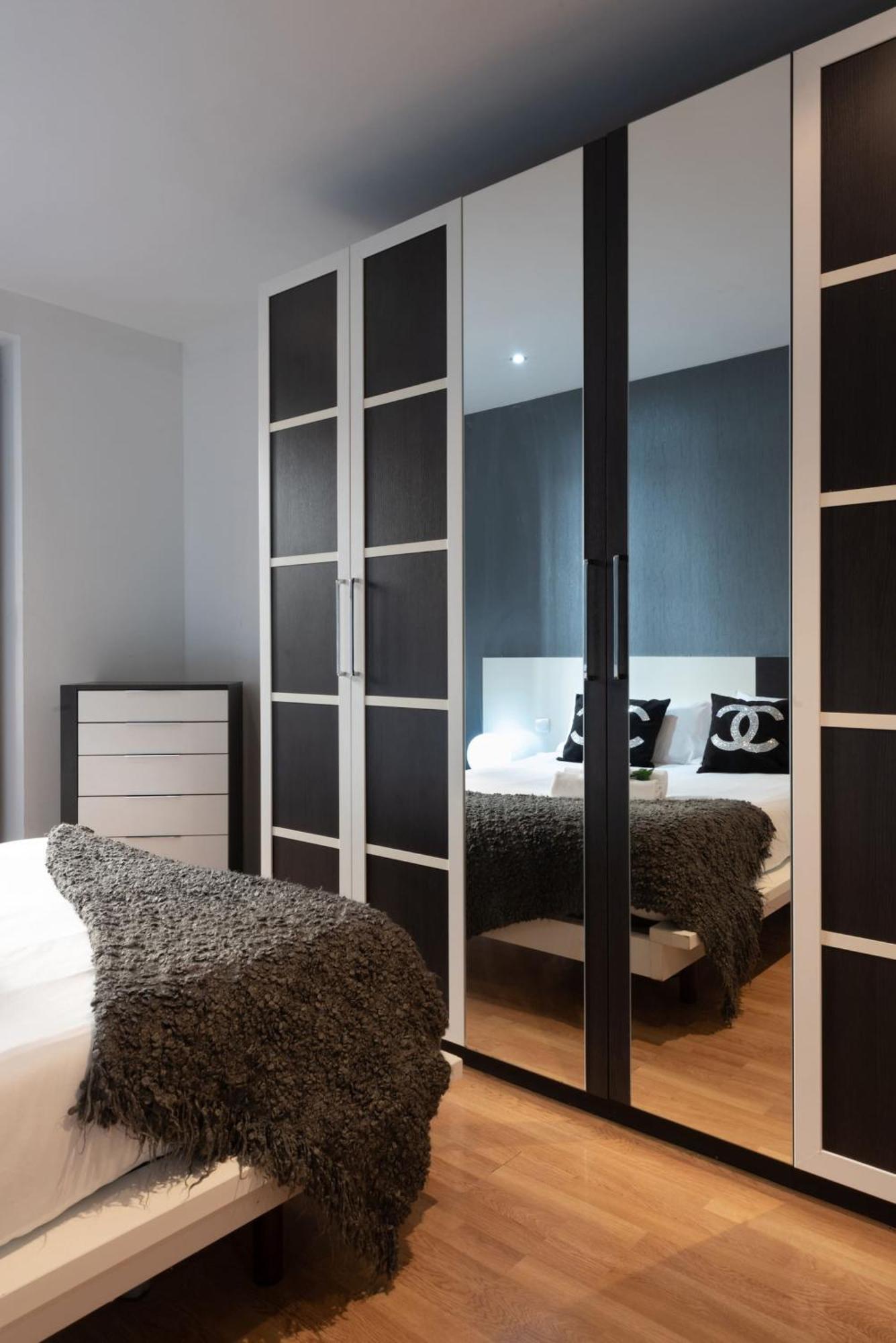 Apartamentos Day Madrid San Antonio Centro Gran Via Sol Malasana Exteriér fotografie